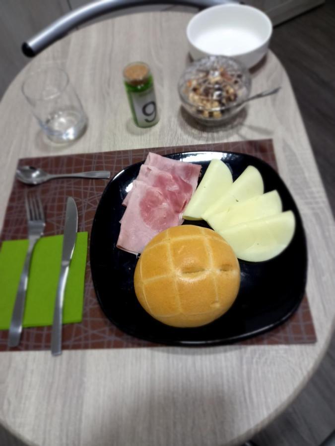 B&B Km 198 - Letto E Colazione ソルバーラ エクステリア 写真